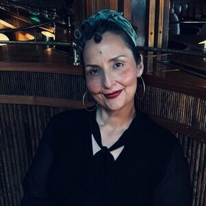 Meet your Posher, Alexandra